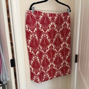 Talbots Elegant Red and White Patterned Pencil Skirt